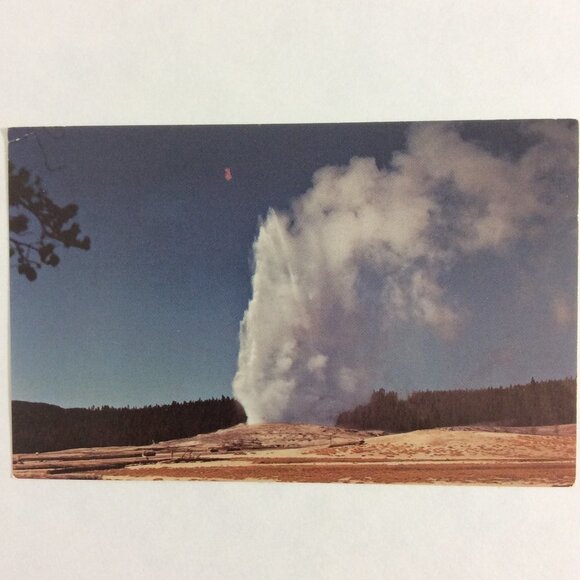 Other - VINTAGE Post Card Old Faithful Geyser Yellowstone